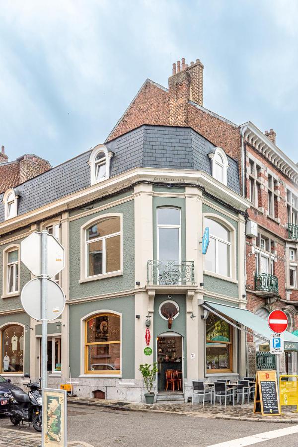 Le Cerf Vert Dinant Bagian luar foto